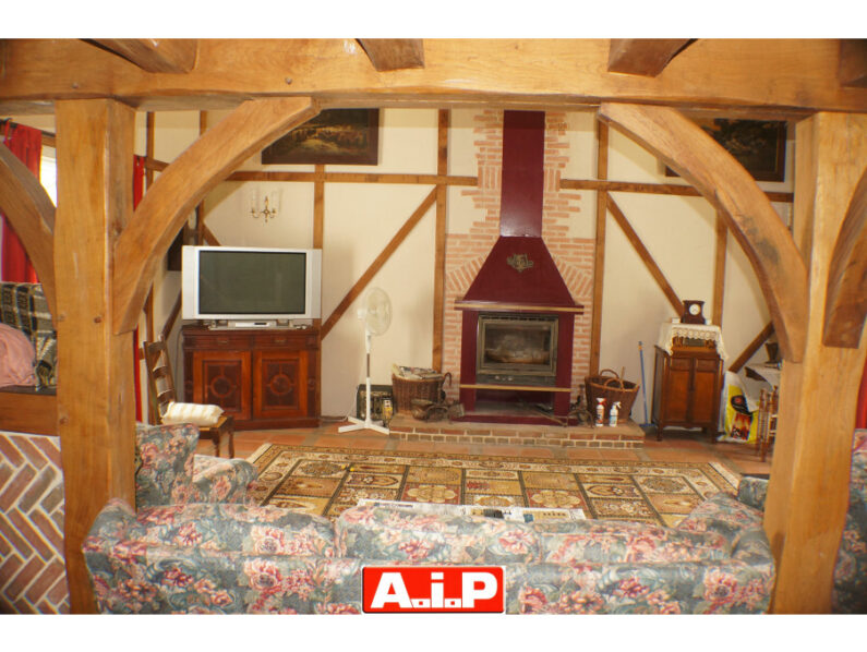 Maison en campagne sur terrain d'environ 3000m²