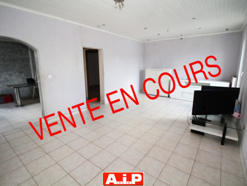 BAISSE DE PRIX !! CERIZAY - PROCHE CENTRE VILLE