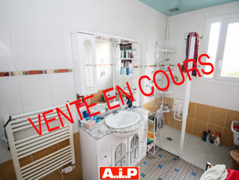 CERIZAY - PROCHE TOUS COMMERCES