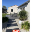 COUP DE COEUR ! Beau plain pied avec piscine !