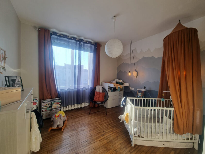 MAISON BOURG - PROCHE SAINT LAURENT SUR SEVRE