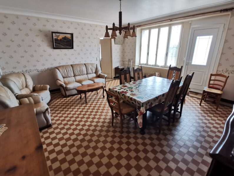 Maison de 128 m² + Grange de 120 m²