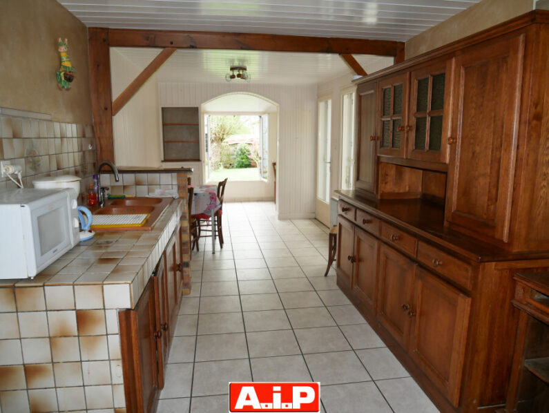 BAISSE DE PRIX - 10 MN DE BRESSUIRE