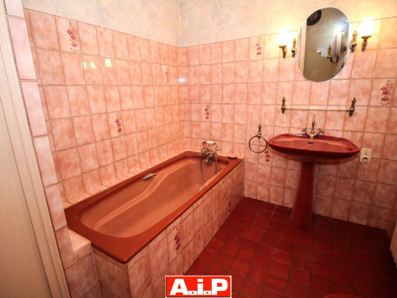 EN EXCLUSIVITE ! 10 mn de BRESSUIRE