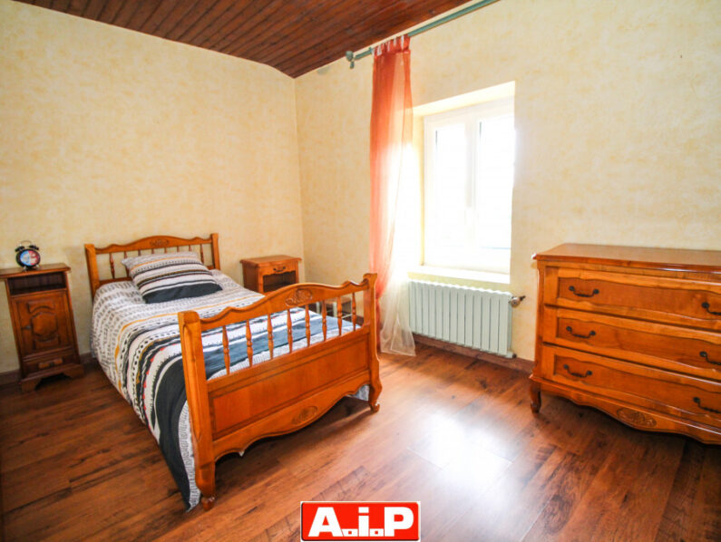 EN EXCLUSIVITE ! 10 mn de BRESSUIRE