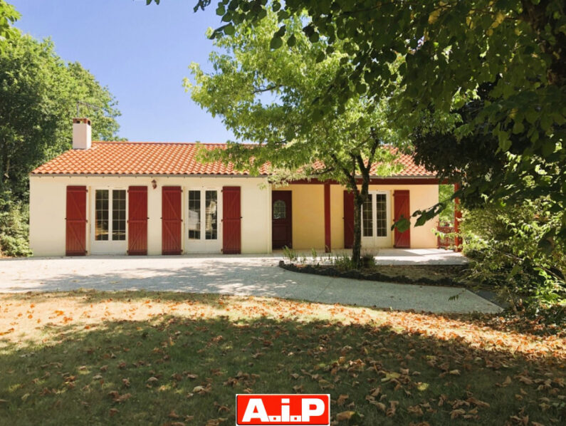 Maison de campagne avec piscine