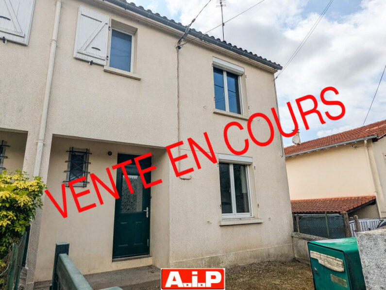 CERIZAY - PROCHE CENTRE VILLE