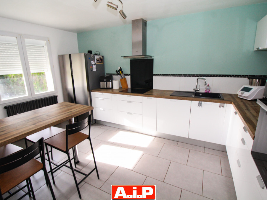 CERIZAY - QUARTIER CALME / PROCHE COMMERCES