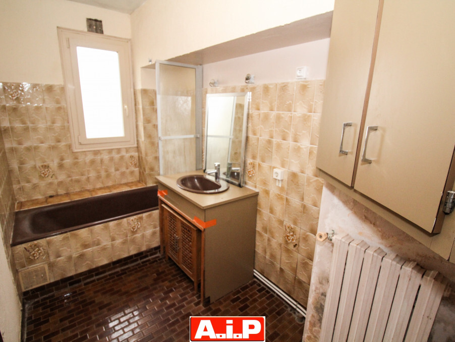 A 5 MN DE MONCOUTANT - AU CALME DE LA CAMPAGNE