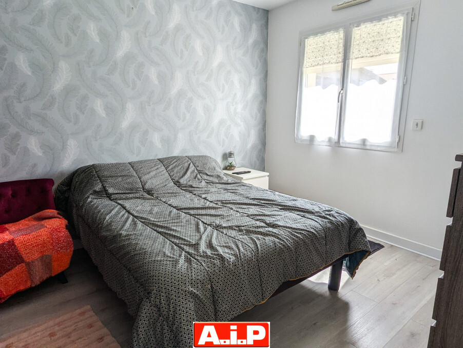 BAISSE DE PRIX !! AXE MAULEON / CHOLET - DANS UN QUARTIER CALME