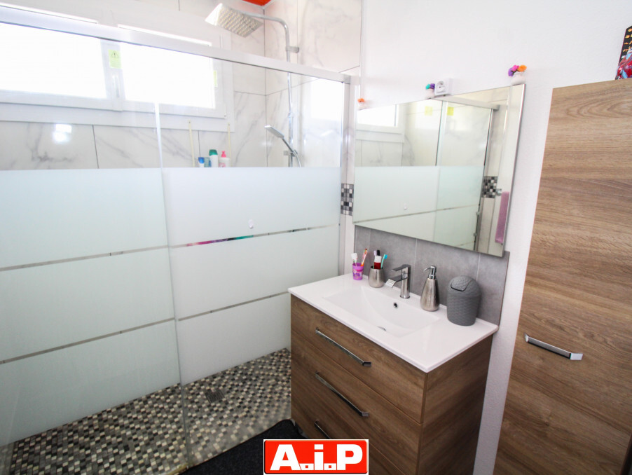 EXCLUSIVITE AIP CERIZAY AU CALME D'UNE IMPASSE / PROCHE ECOLE ET COMMERCES