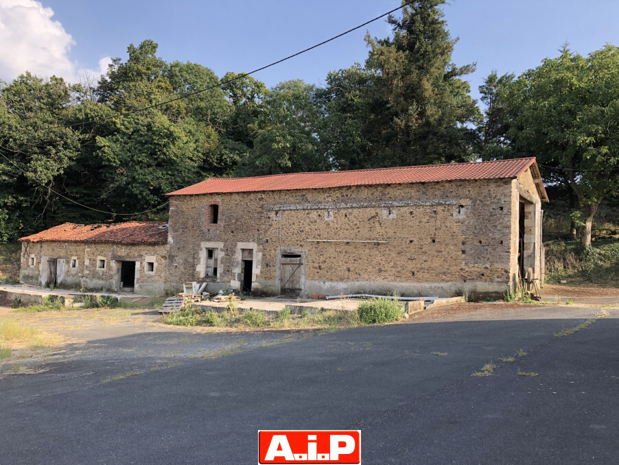 Maison 5 chambres - Dépendances - 1,4ha