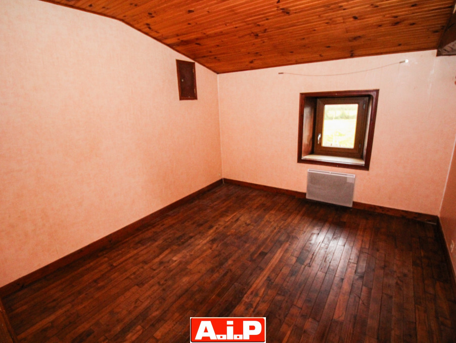 A 5 MN DE MONCOUTANT - AU CALME DE LA CAMPAGNE