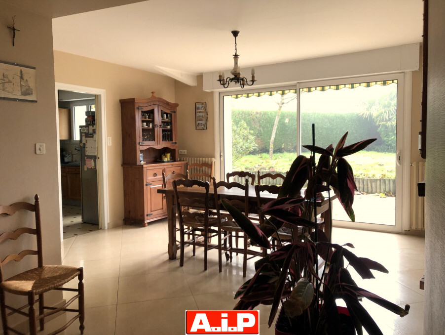 maison + local commercial