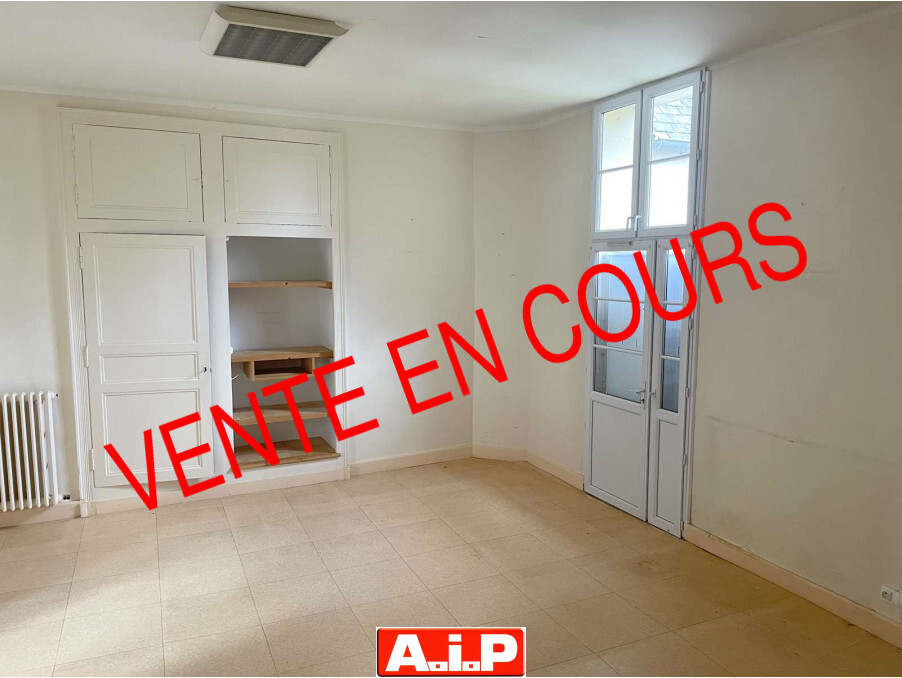 RARE ! Couvent à rénover !