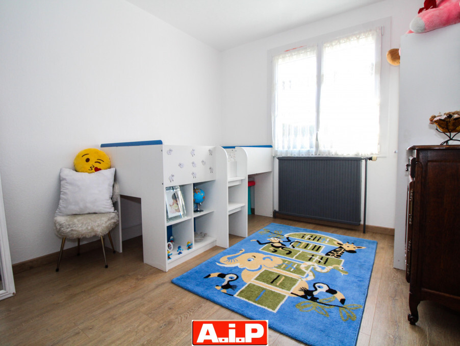 EXCLUSIVITE AIP CERIZAY AU CALME D'UNE IMPASSE / PROCHE ECOLE ET COMMERCES