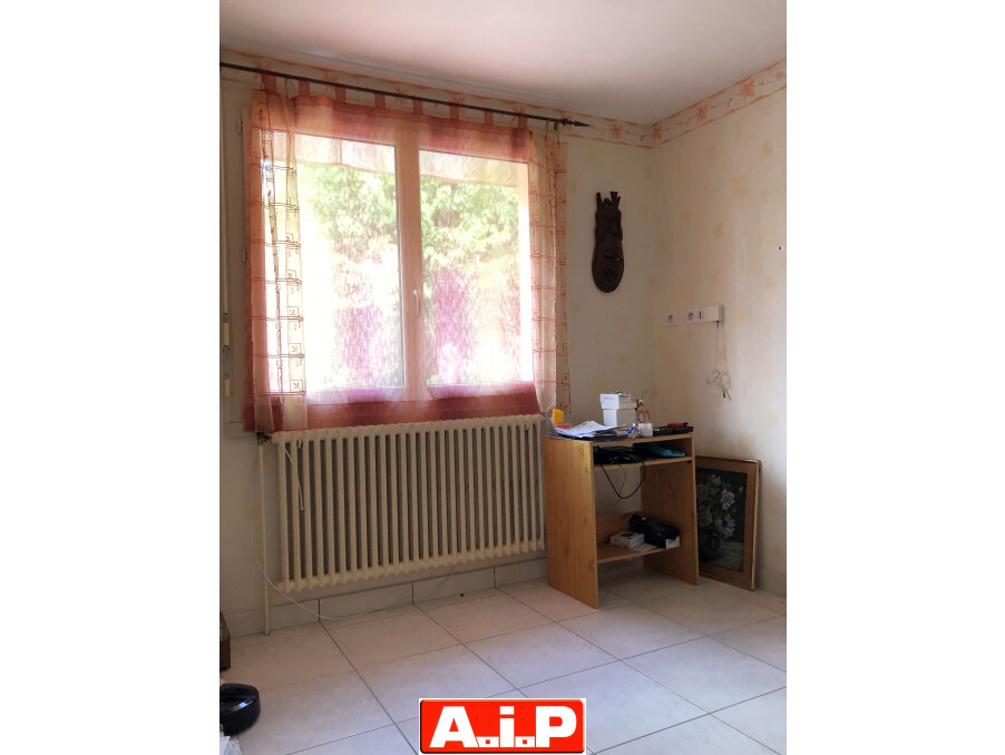 POUZAUGES - Jolie vue!