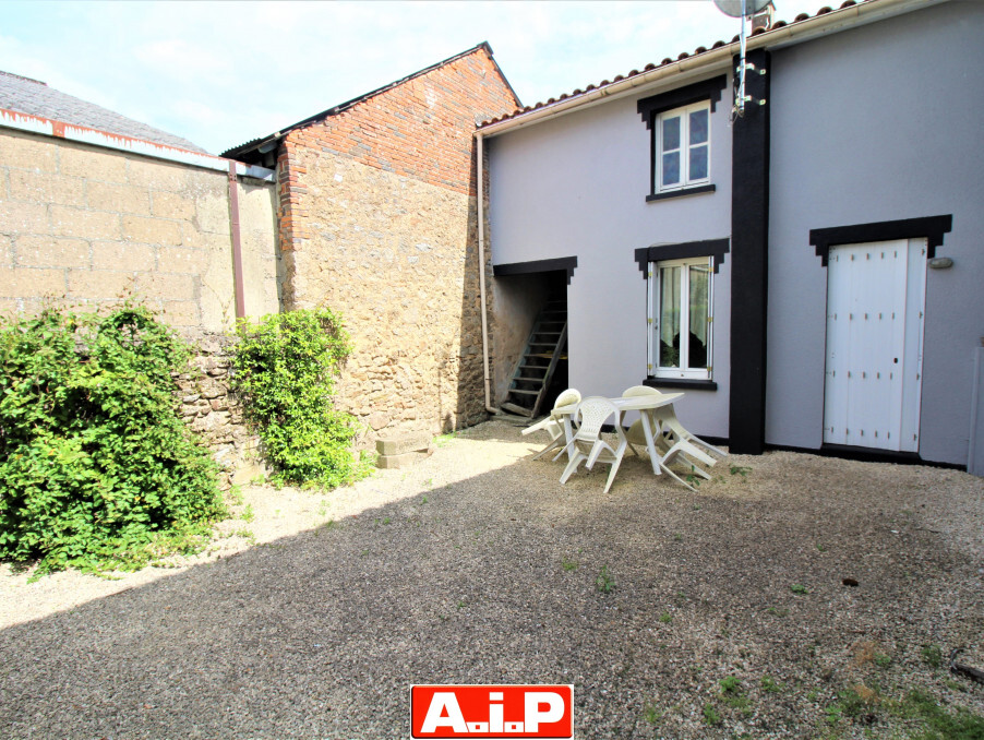 CERIZAY CENTRE VILLE