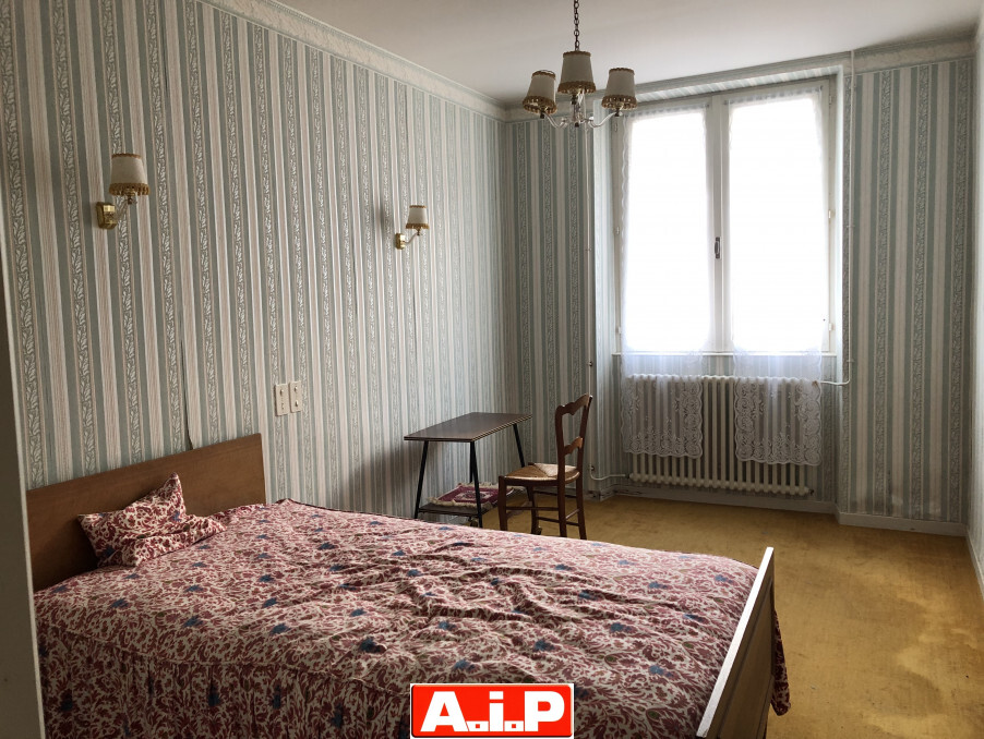 Maison 5 chambres + dépendances